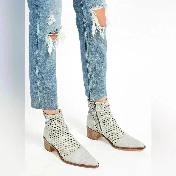 FREE PEOPLE  IN THE LOOP WOVEN BOOTS SIZE 41/ 10.5 - Picture 12 of 12